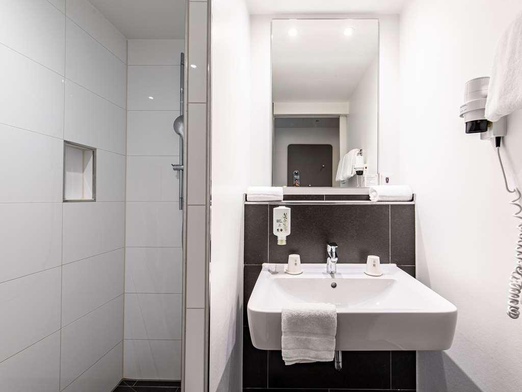 B&B Hotel Muenchen-Olympiapark Szoba fotó
