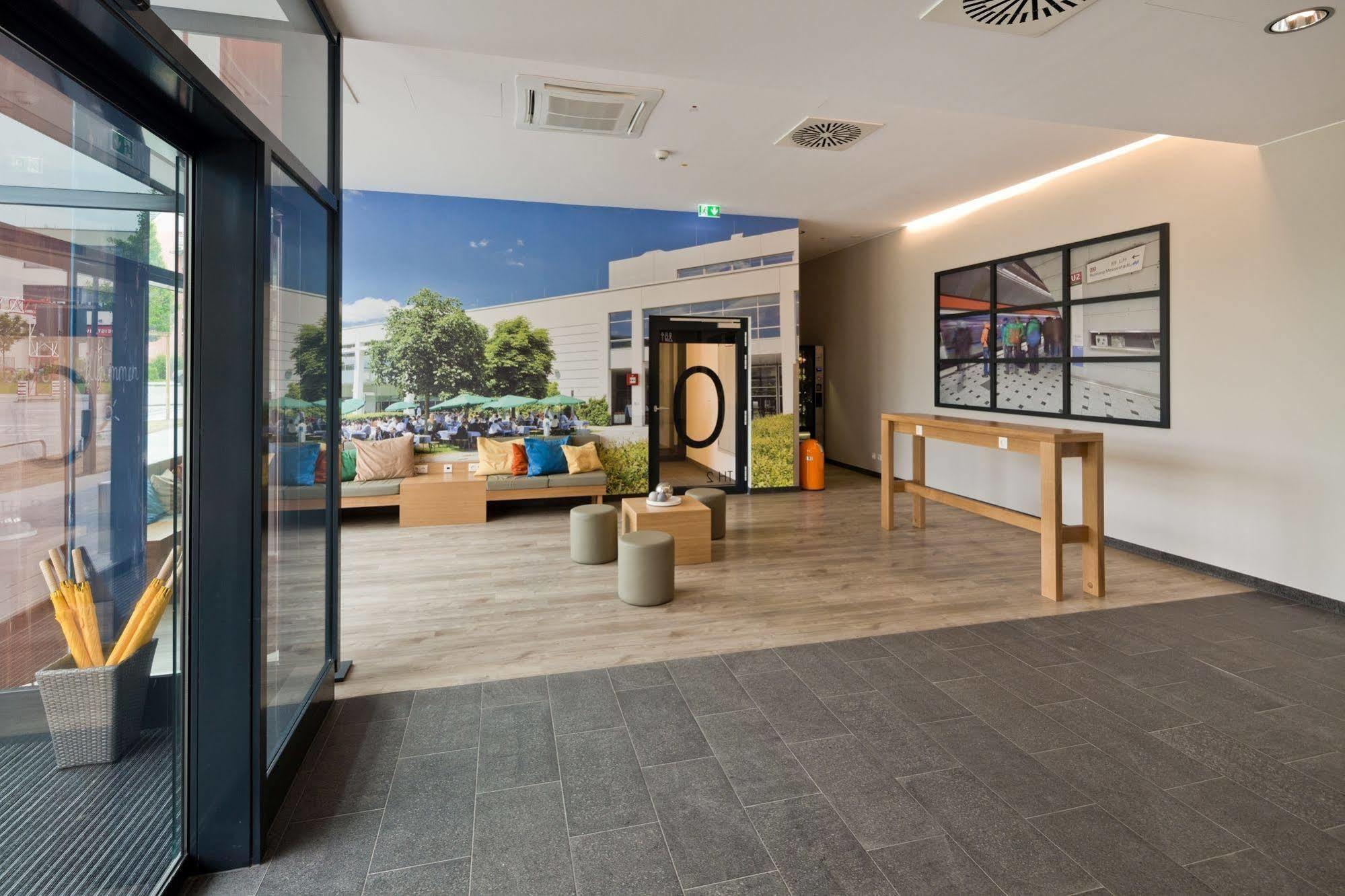 B&B Hotel Muenchen-Olympiapark Kültér fotó
