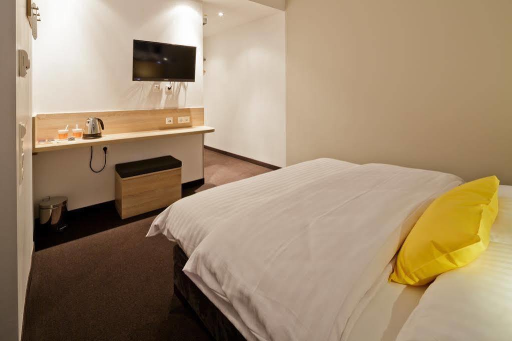 B&B Hotel Muenchen-Olympiapark Kültér fotó