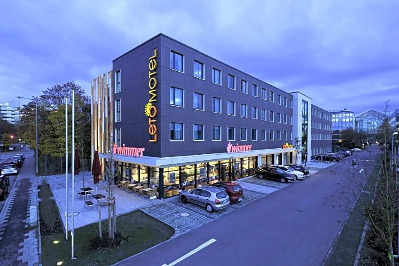 B&B Hotel Muenchen-Olympiapark Kültér fotó